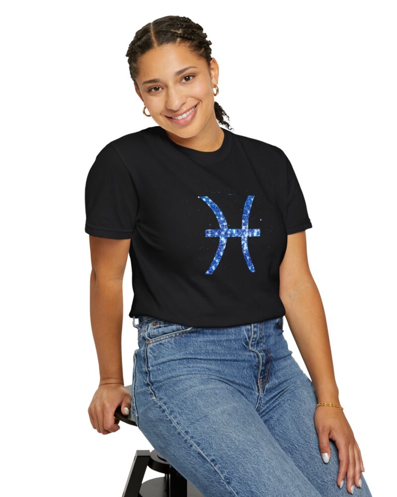 Pisces Zodiac Sign T-shirt - Unisex